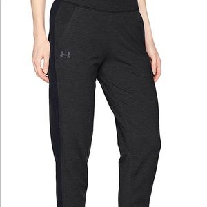 NWT Under Armour Women’s Fleece Pants - Medium
